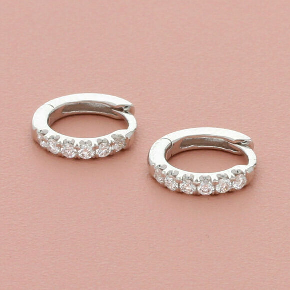 Bony Levy 18k white gold audrey 0.18 ctw diamond huggie hoop earrings - Picture 1 of 6
